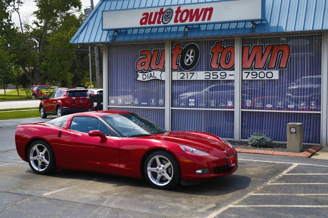 Chevrolet Corvette 2dr Cpe 2005