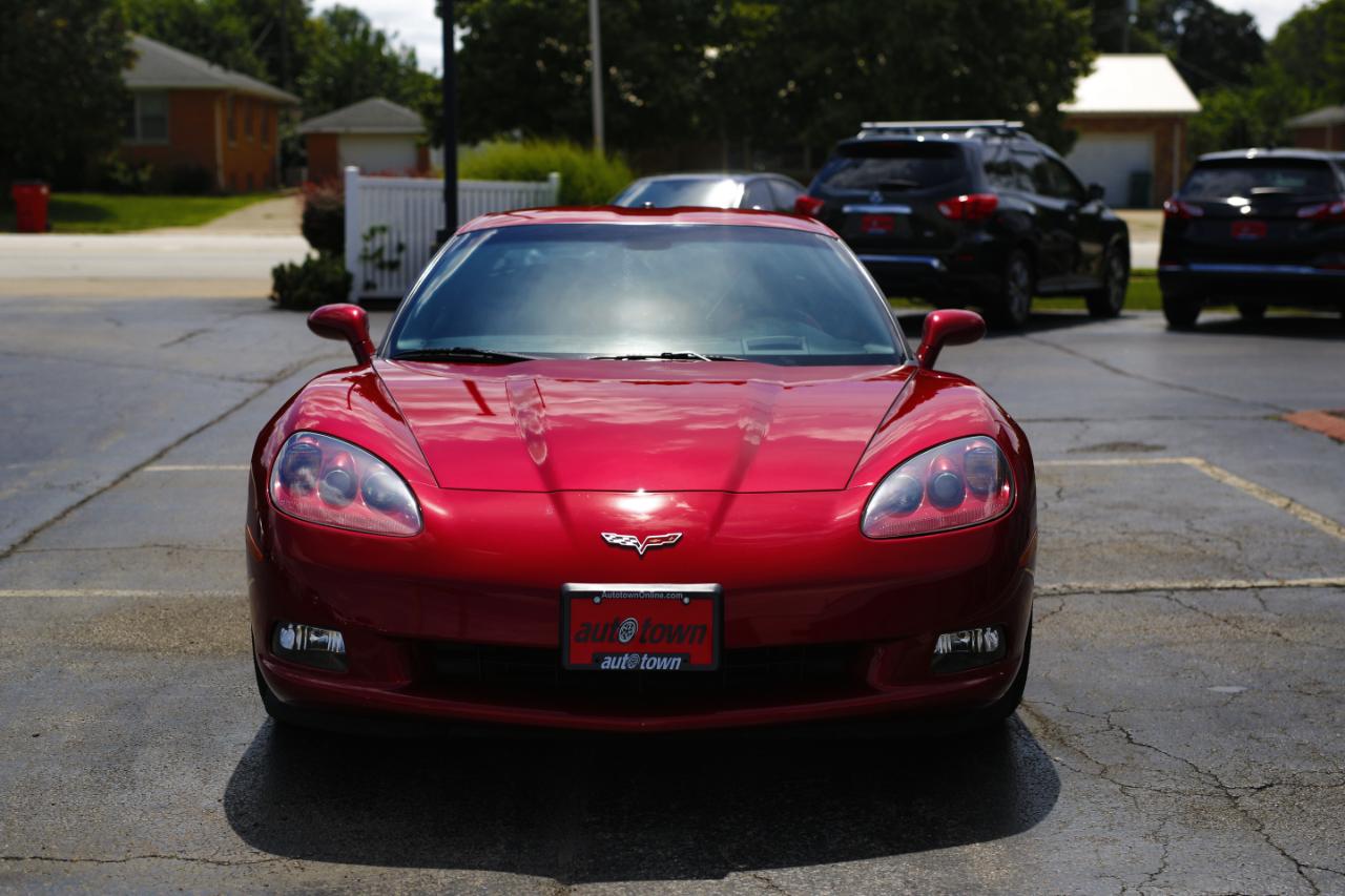 Chevrolet Corvette 2dr Cpe 2005