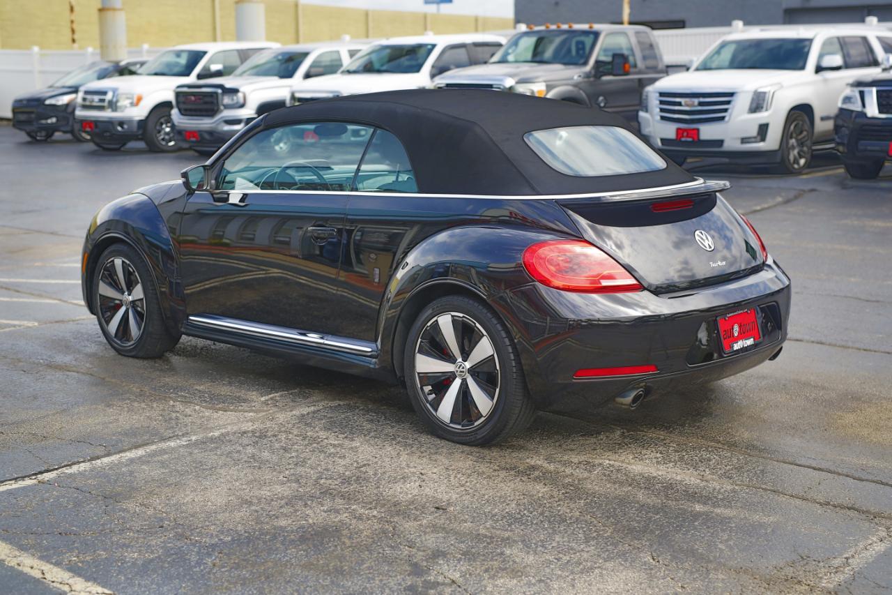 Volkswagen Beetle Convertible 2dr Man 2.0T PZEV 2013