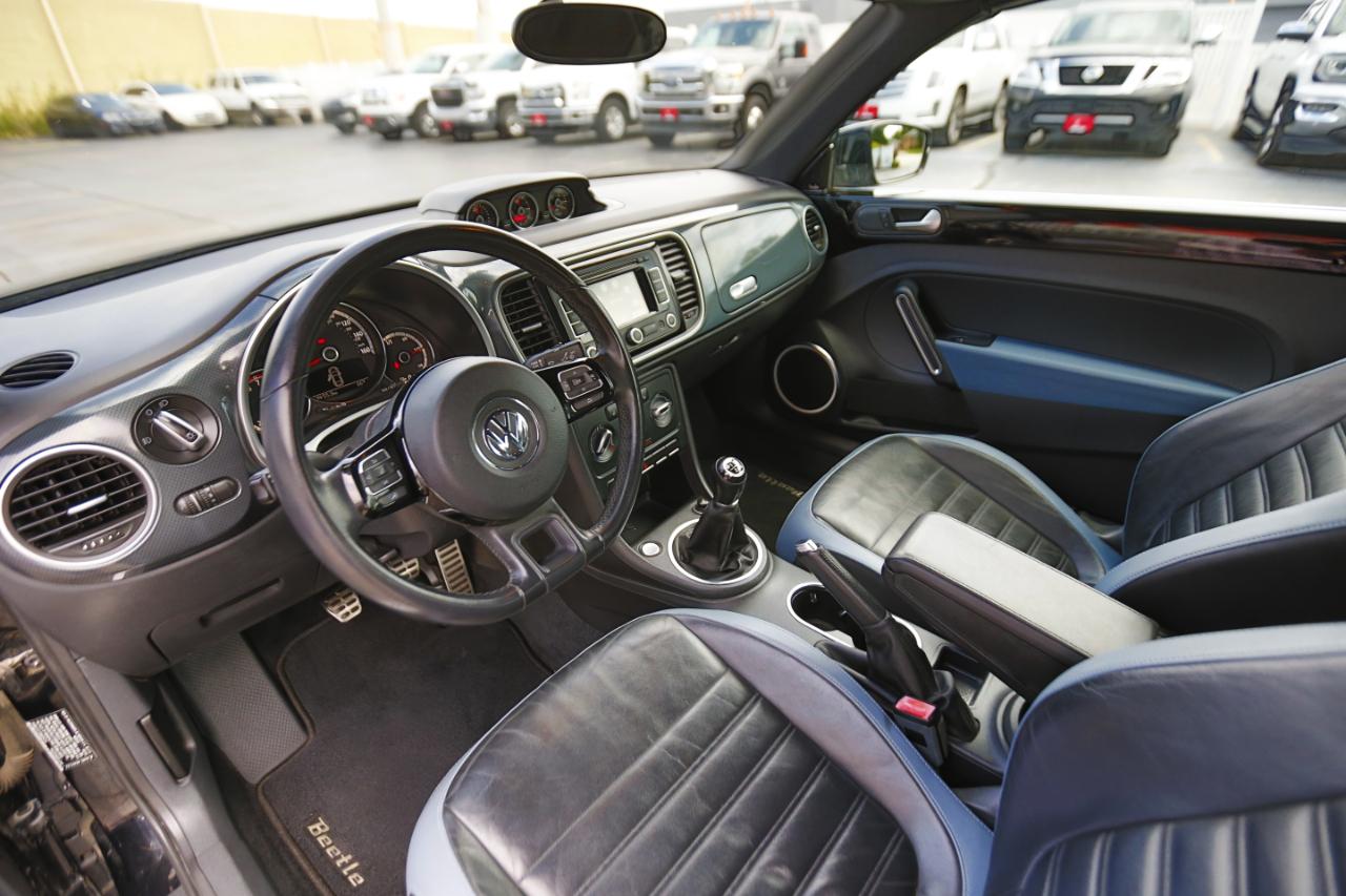 Volkswagen Beetle Convertible 2dr Man 2.0T PZEV 2013