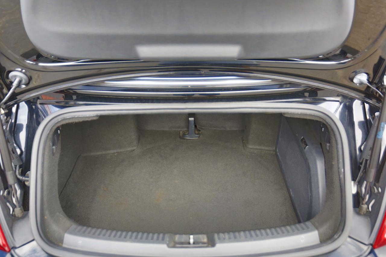 Volkswagen Beetle Convertible 2dr Man 2.0T PZEV 2013