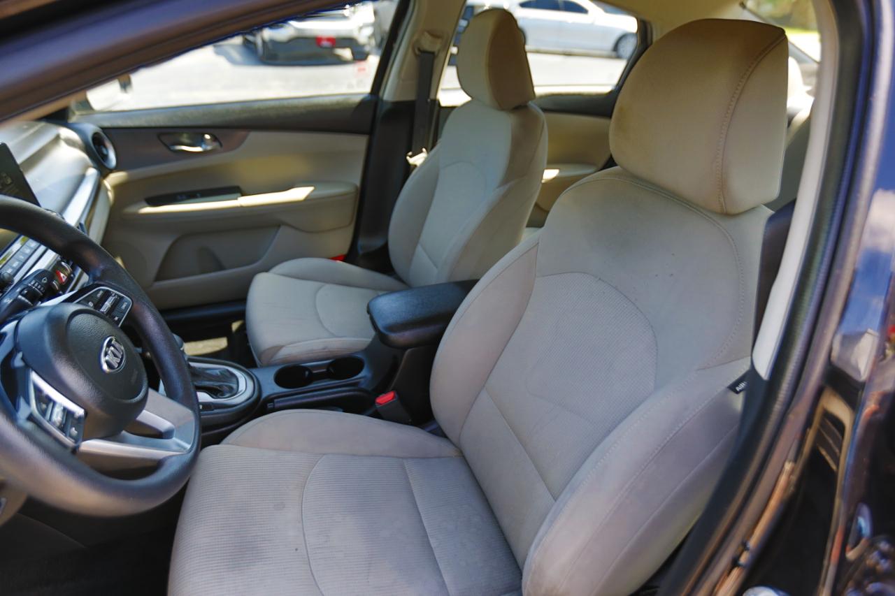 Kia Forte LXS IVT 2020