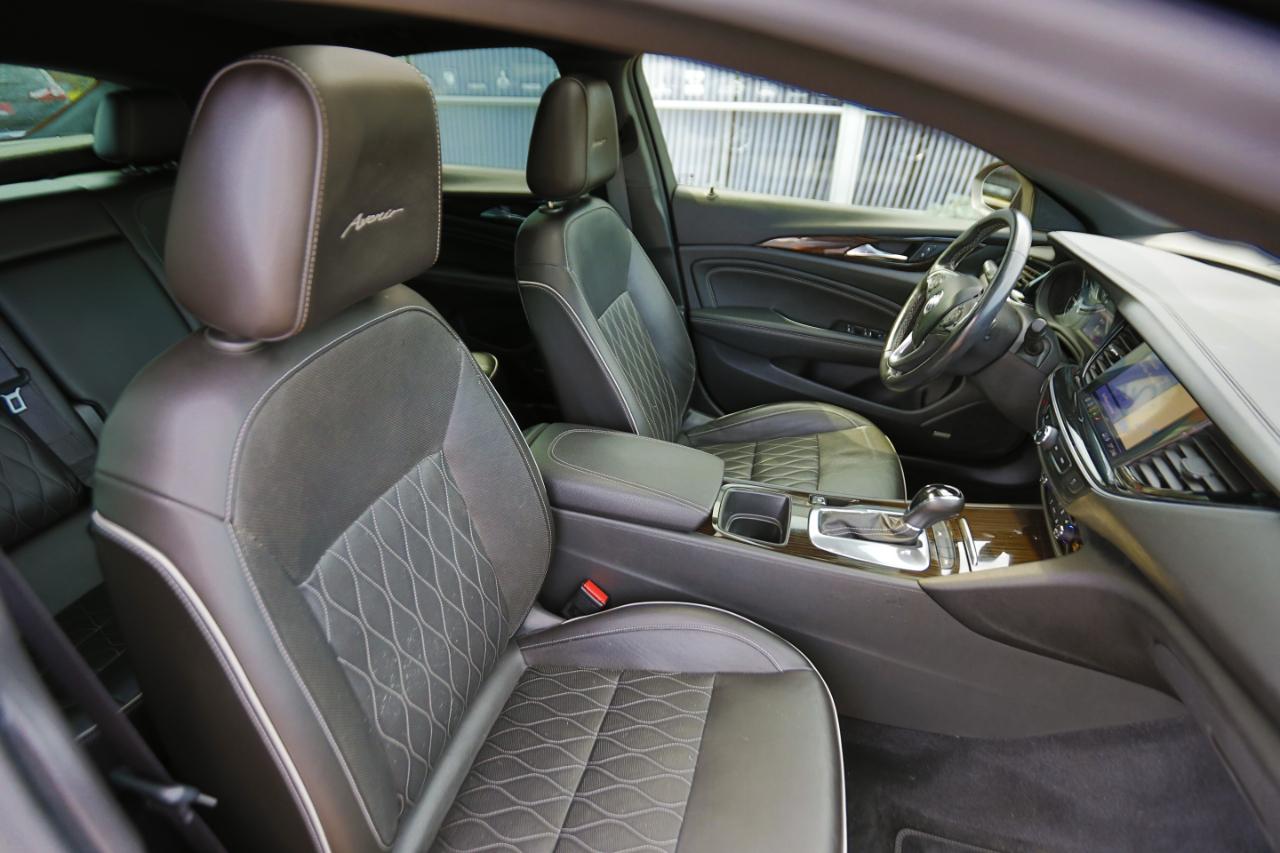 Buick Regal Sportback 4dr Sdn Avenir FWD 2020