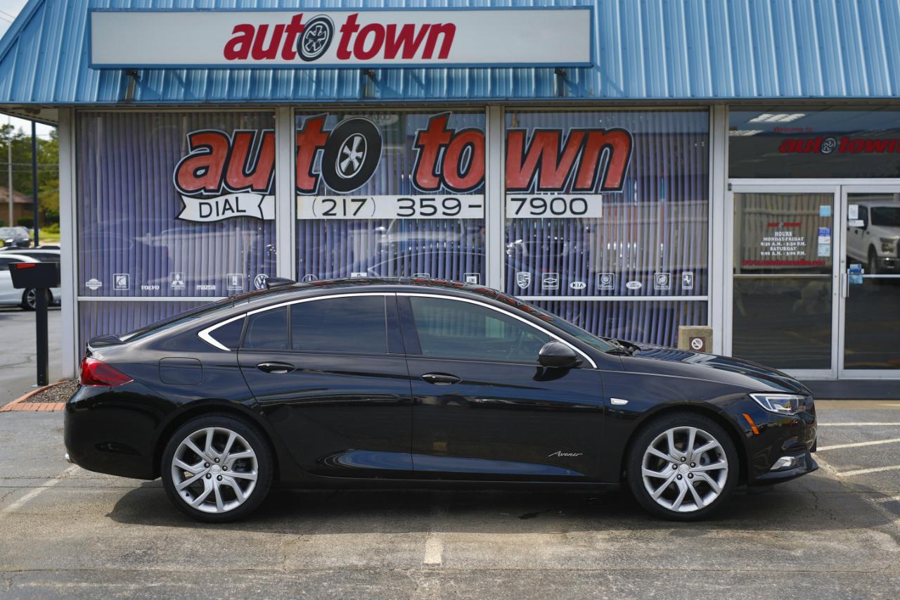 Buick Regal Sportback 4dr Sdn Avenir FWD 2020