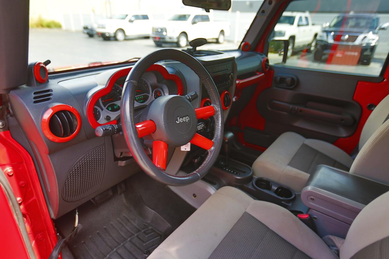Jeep Wrangler Unlimited 4WD 4dr Sport 2010
