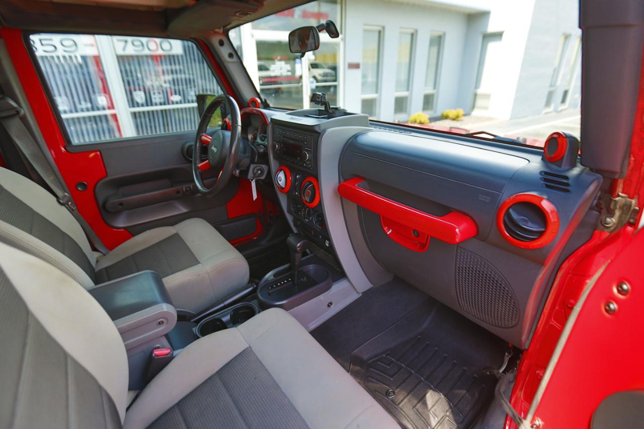 Jeep Wrangler Unlimited 4WD 4dr Sport 2010