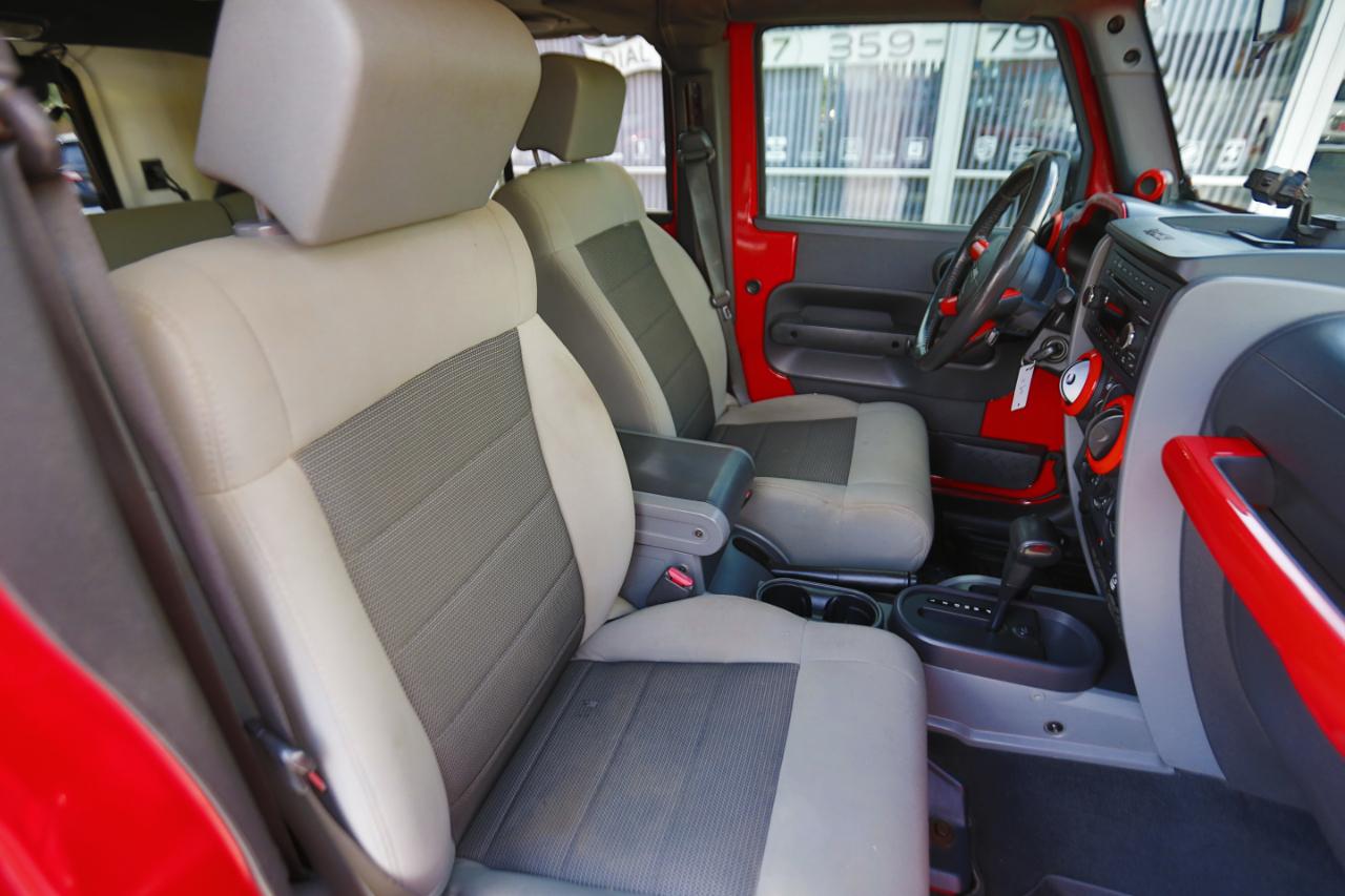 Jeep Wrangler Unlimited 4WD 4dr Sport 2010