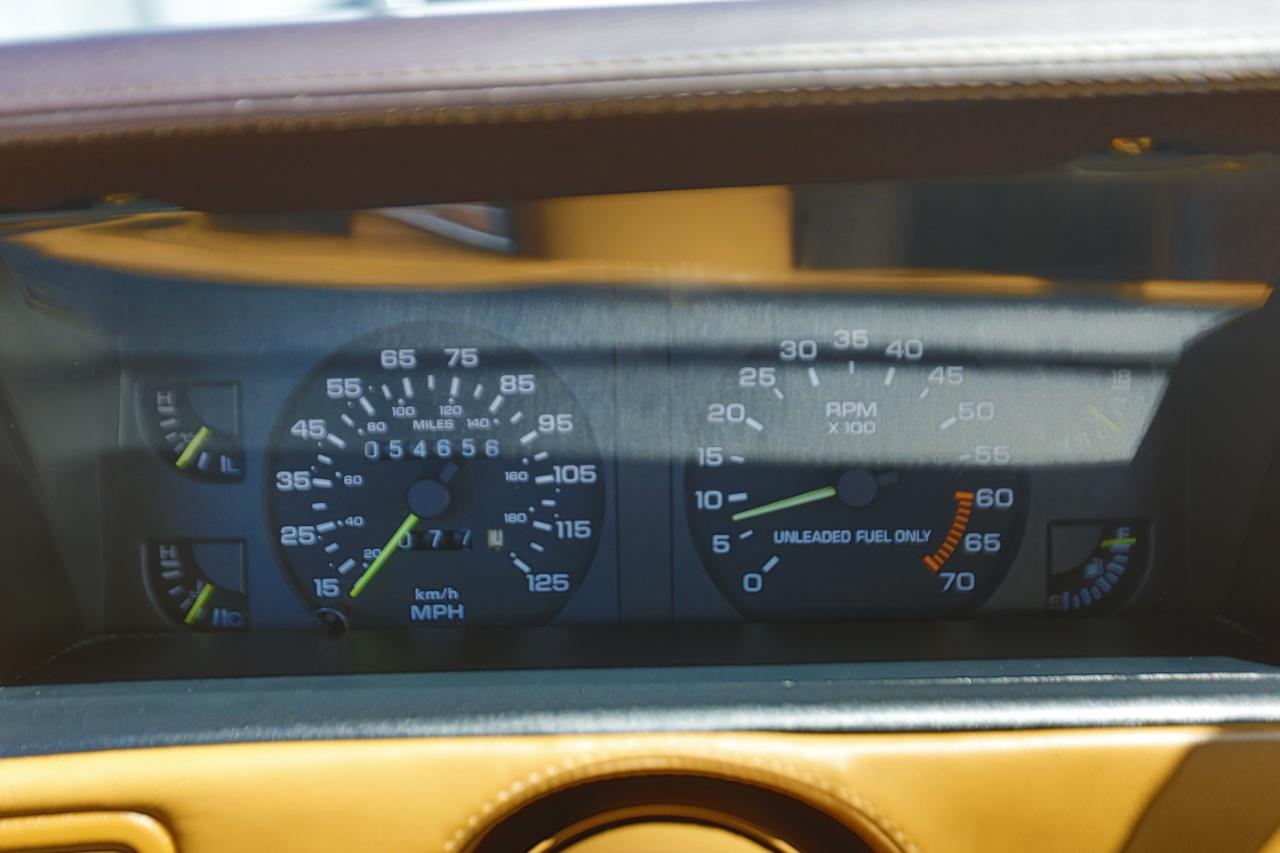 Chrysler LeBaron  1990
