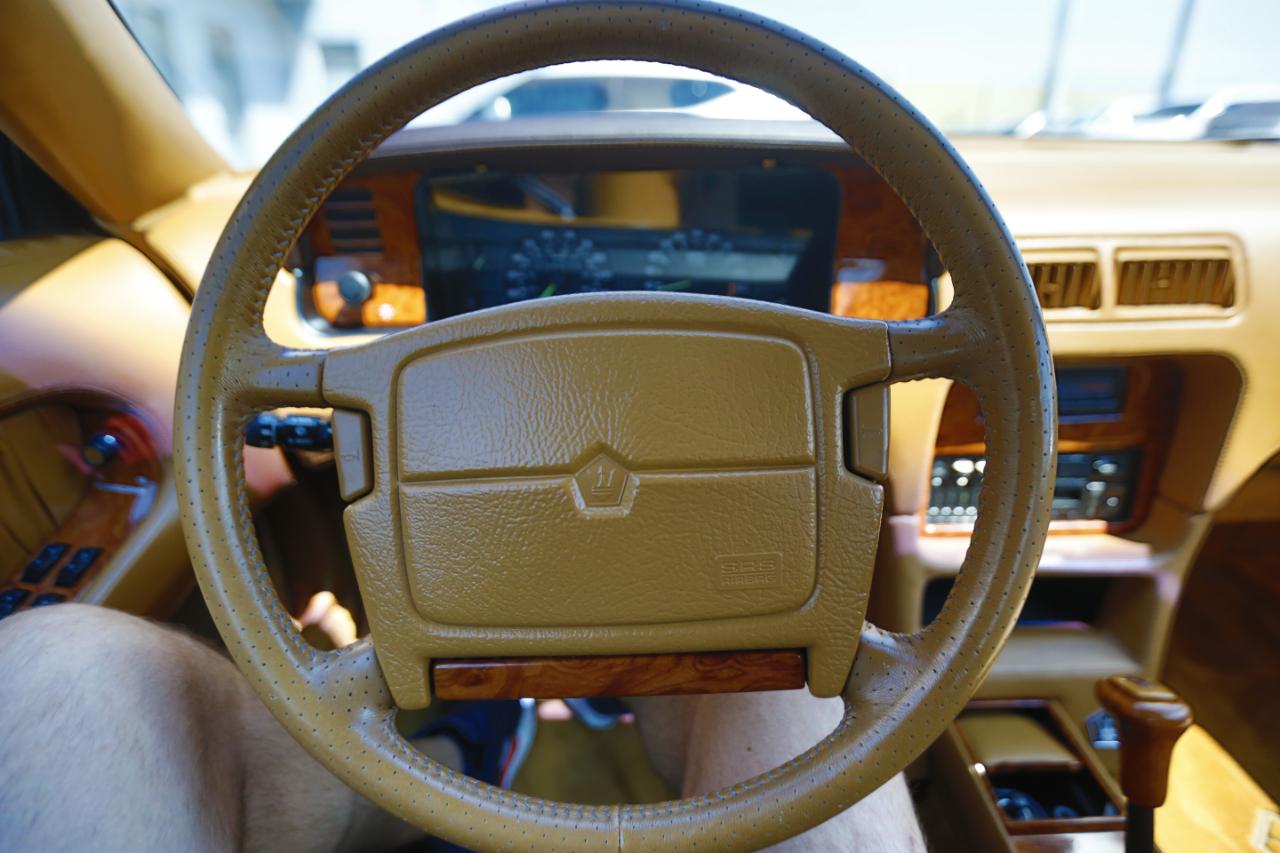 Chrysler LeBaron  1990