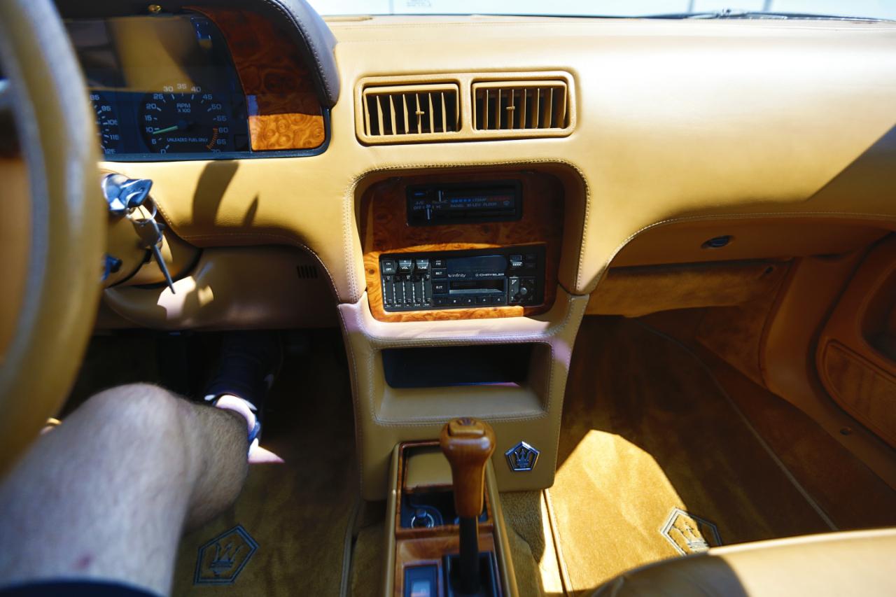 Chrysler LeBaron  1990