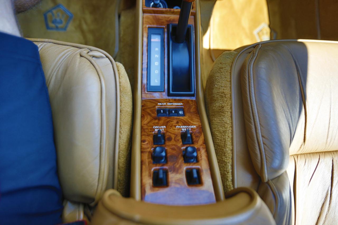 Chrysler LeBaron  1990