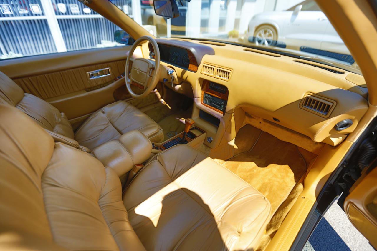 Chrysler LeBaron  1990