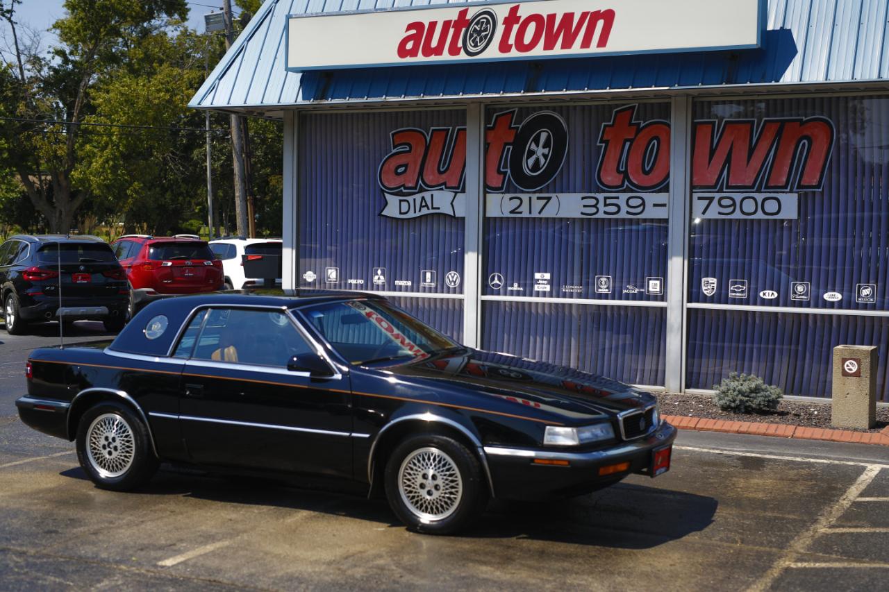 Chrysler LeBaron  1990