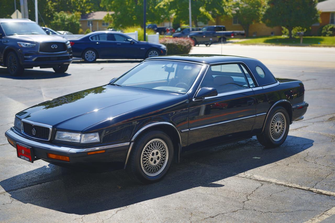 Chrysler LeBaron  1990