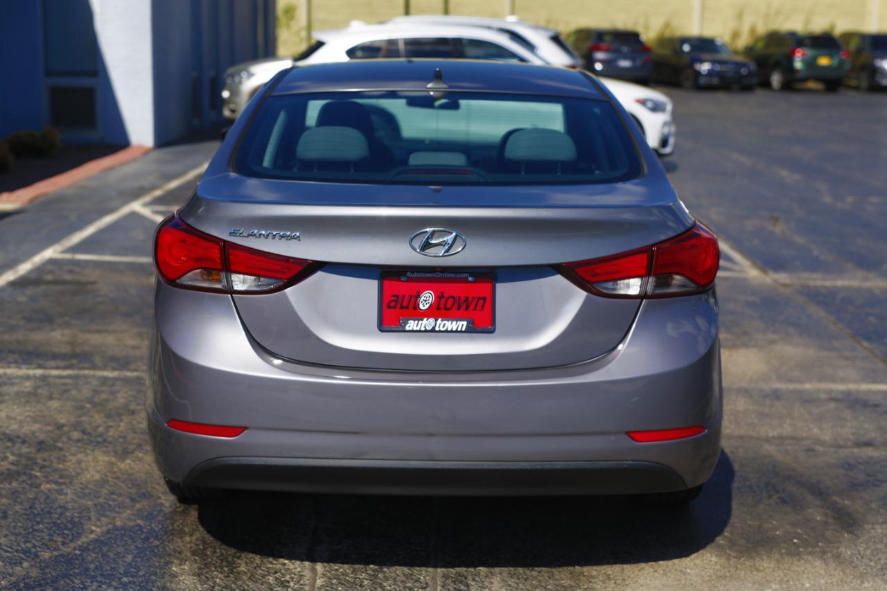 Hyundai Elantra 4dr Sdn Auto SE 2014