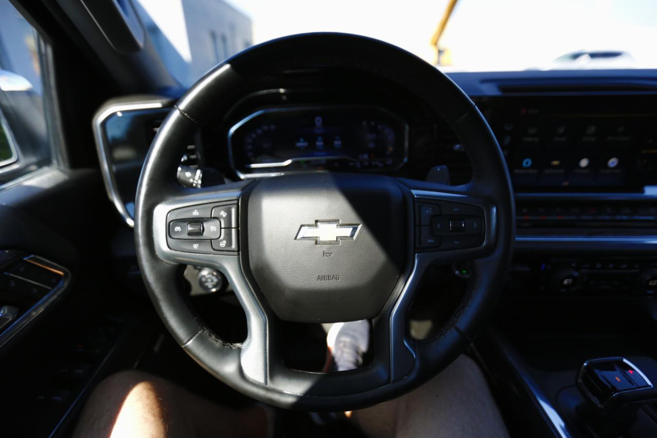 Chevrolet Silverado 1500 4WD Crew Cab 147" LTZ 2023