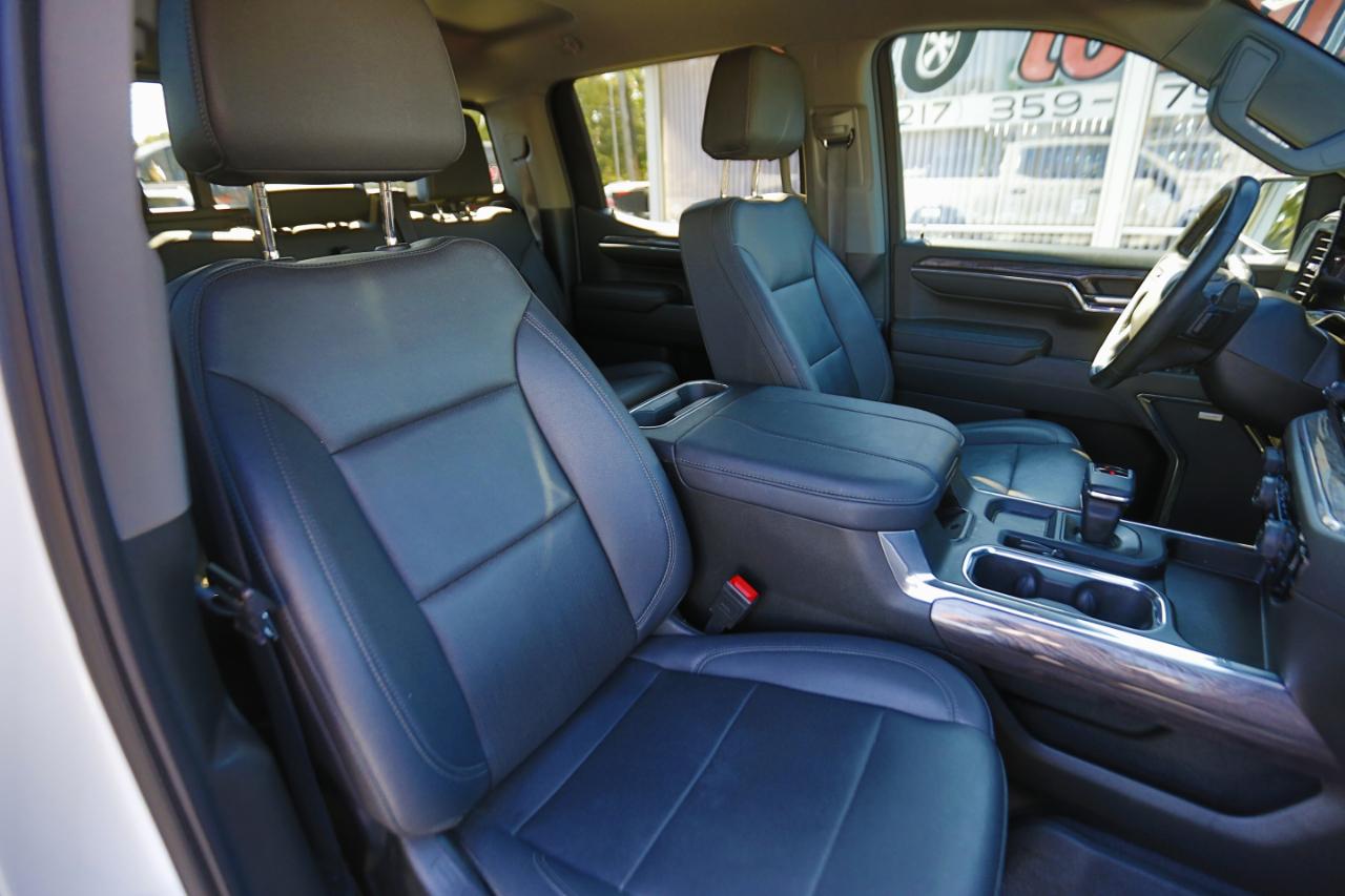 Chevrolet Silverado 1500 4WD Crew Cab 147" LTZ 2023
