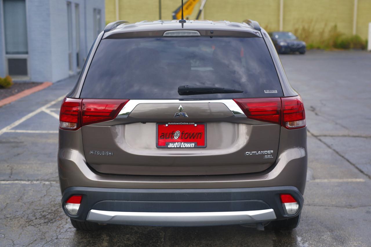 Mitsubishi Outlander AWC 4dr SEL 2016
