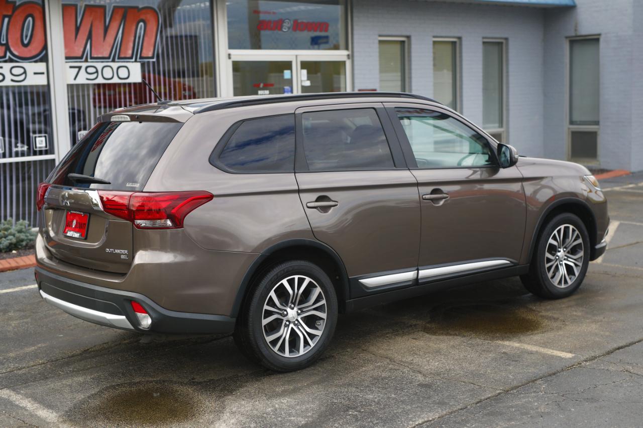 Mitsubishi Outlander AWC 4dr SEL 2016