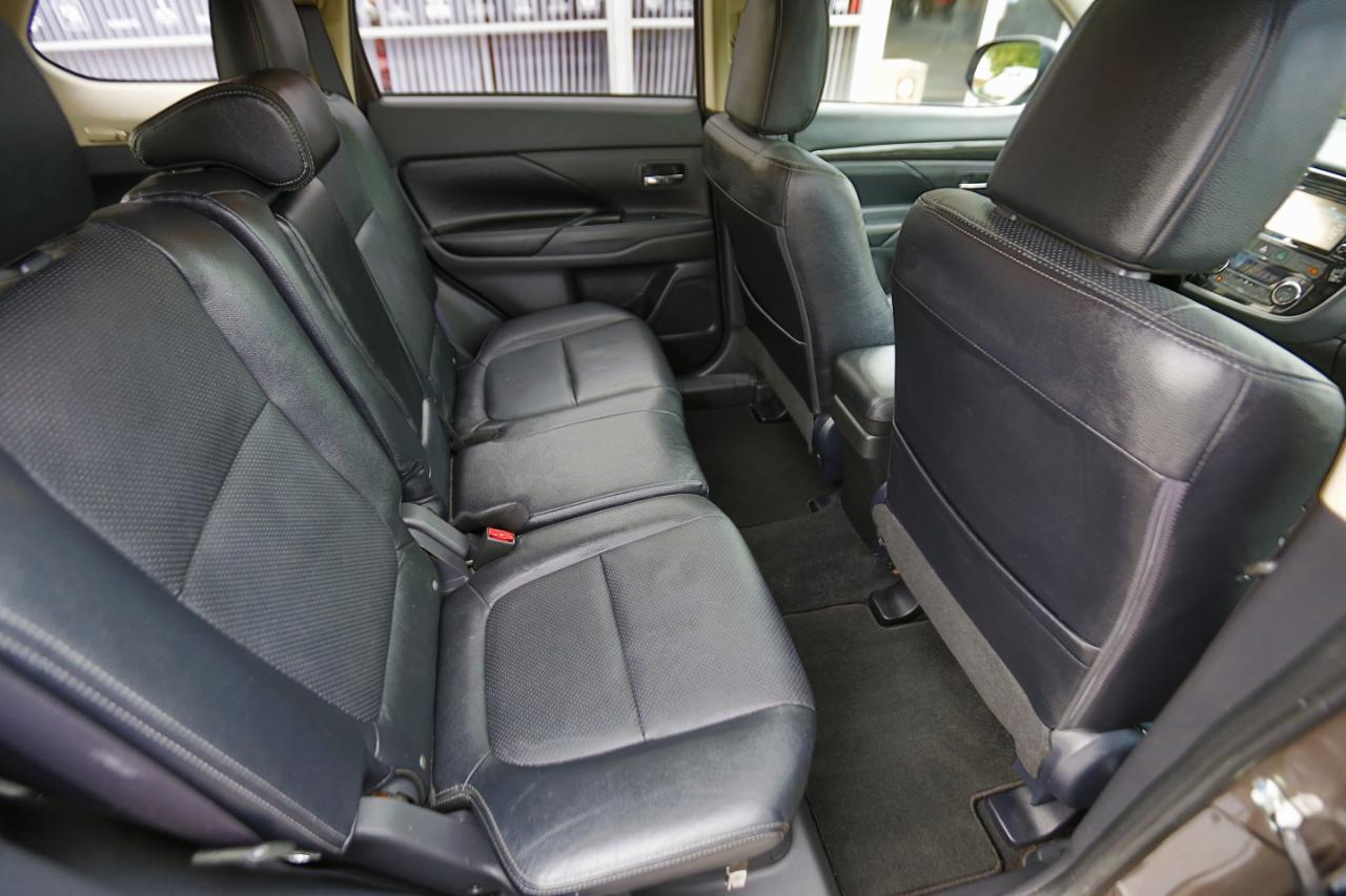Mitsubishi Outlander AWC 4dr SEL 2016