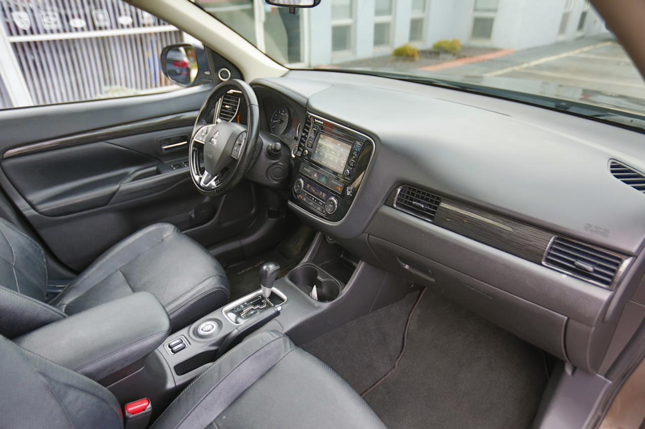 Mitsubishi Outlander AWC 4dr SEL 2016