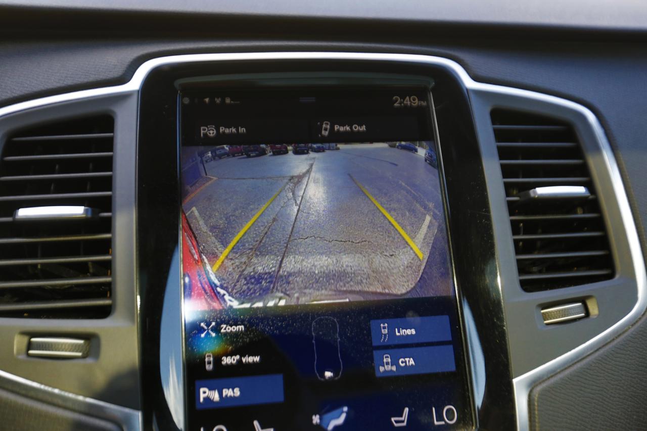 Volvo XC90 T5 AWD 7-Passenger Momentum 2018