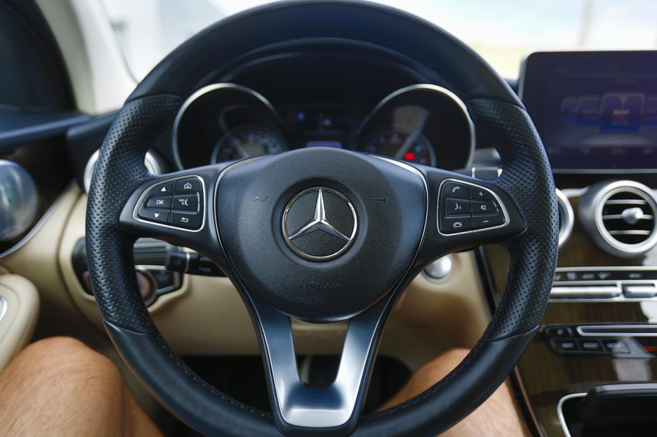 Mercedes-Benz GLC GLC 300 4MATIC SUV 2018