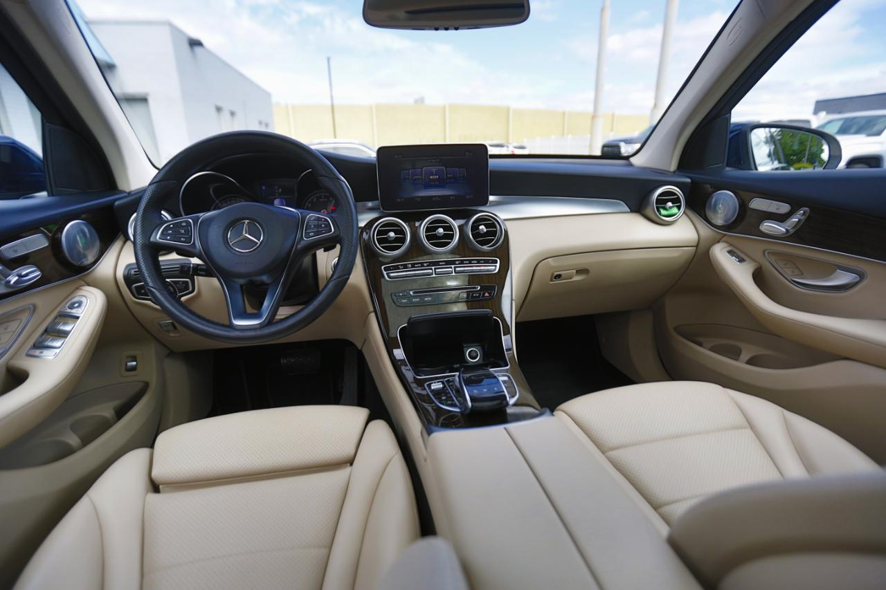 Mercedes-Benz GLC GLC 300 4MATIC SUV 2018