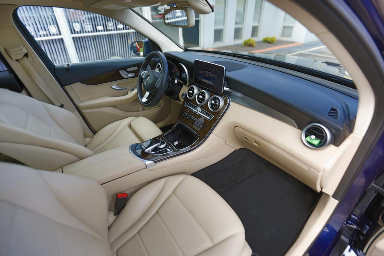 Mercedes-Benz GLC GLC 300 4MATIC SUV 2018