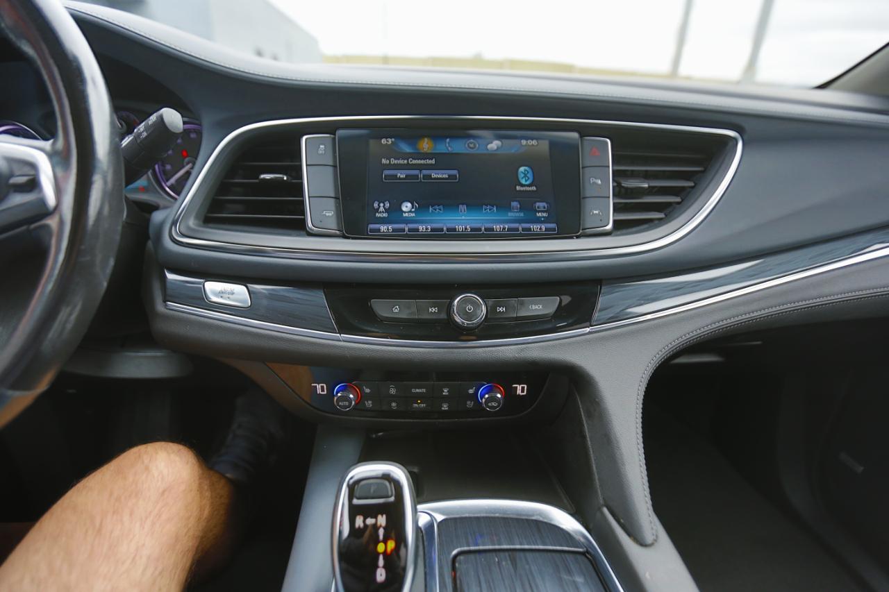 Buick Enclave FWD 4dr Premium 2018