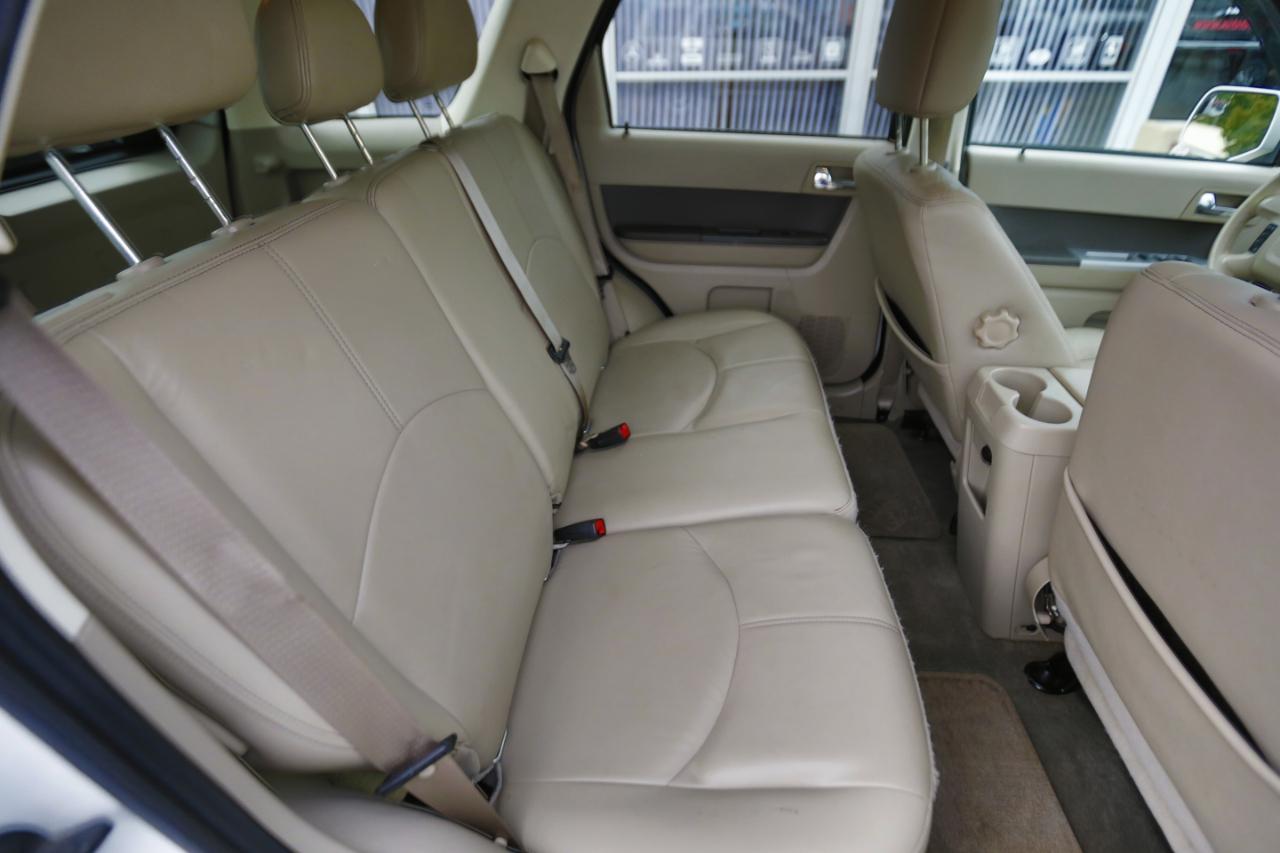 Mercury Mariner FWD 4dr Premier 2010