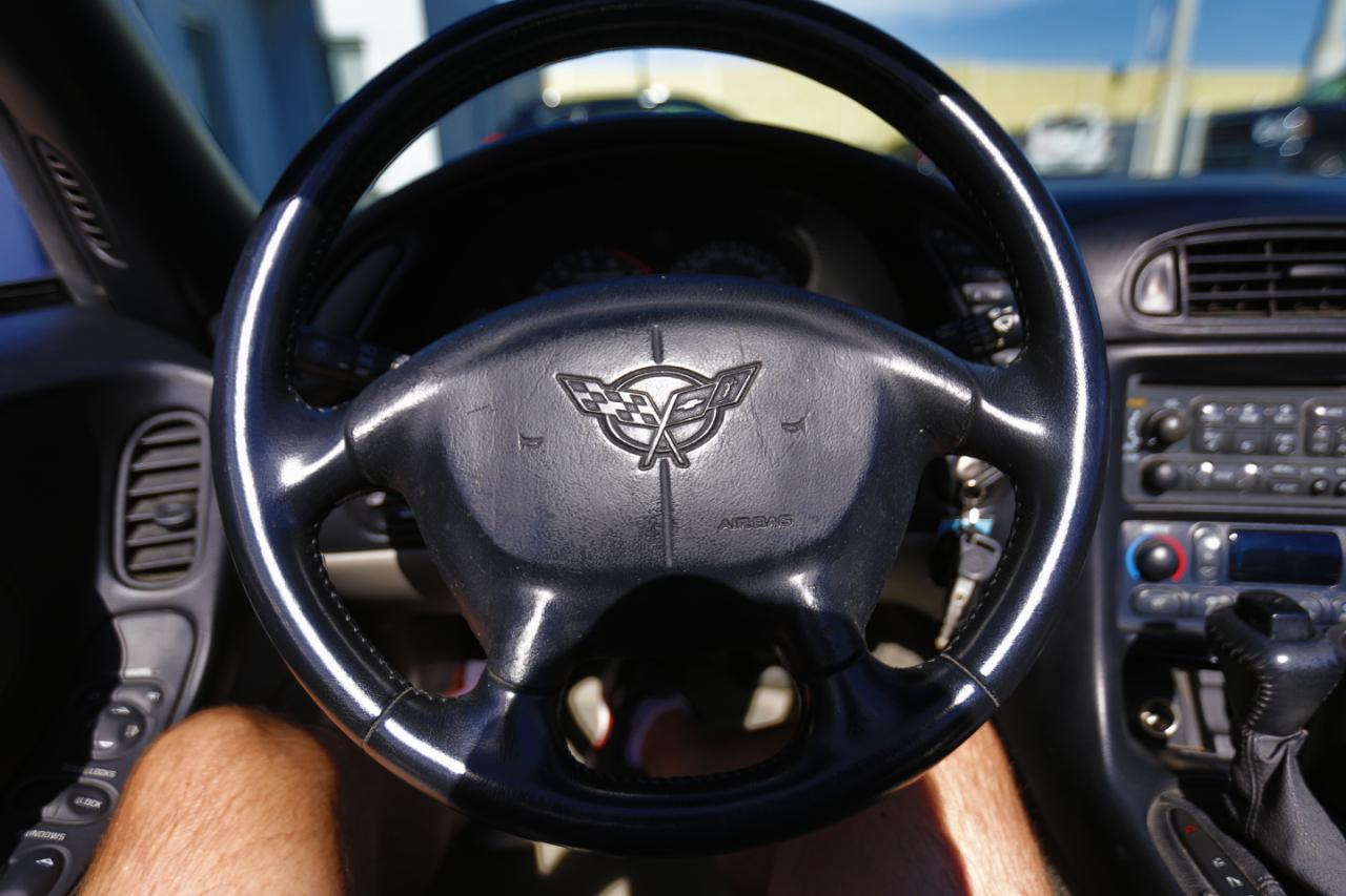 Chevrolet Corvette 2dr Convertible 1998