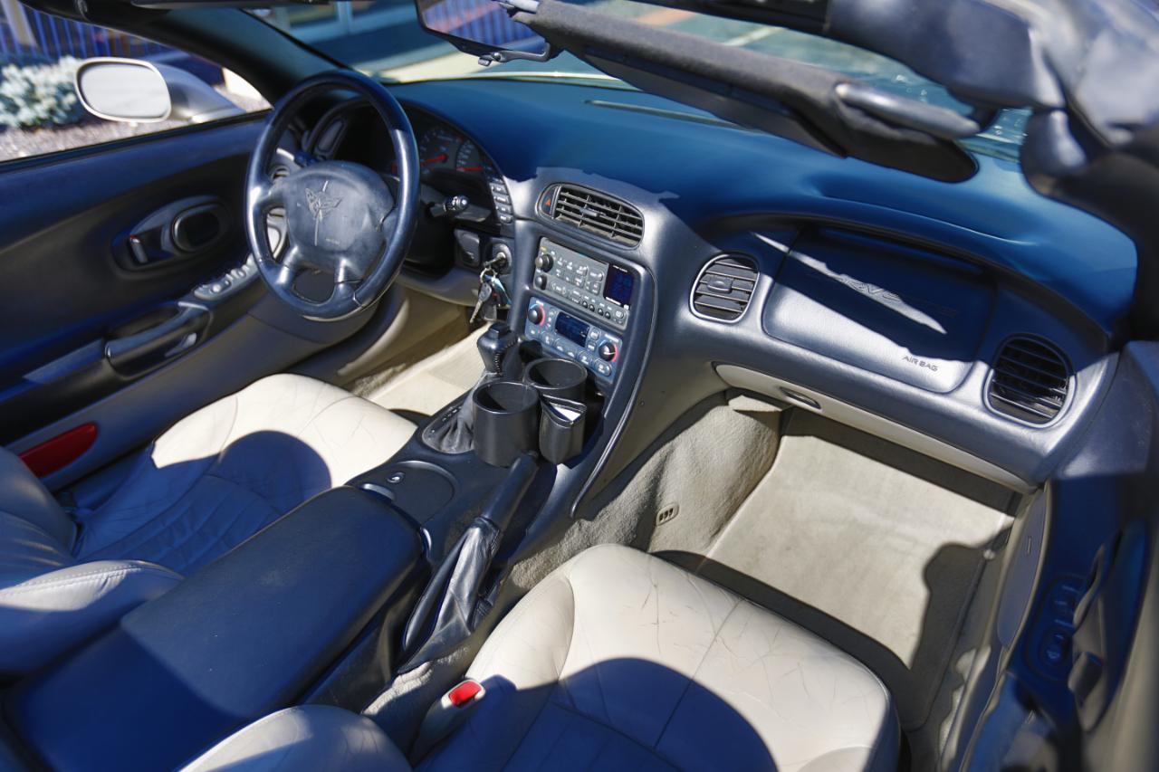 Chevrolet Corvette 2dr Convertible 1998
