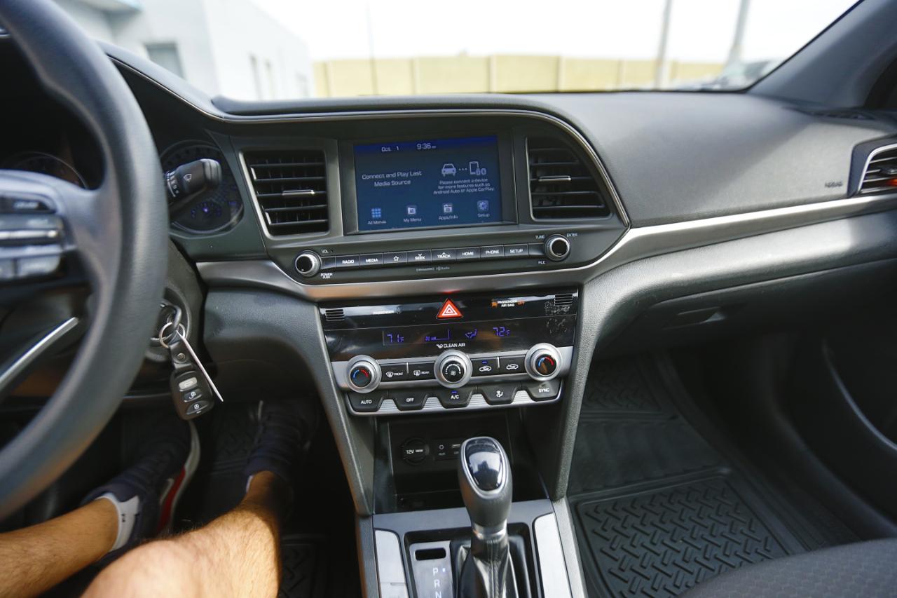 Hyundai Elantra SEL 2.0L Auto 2020