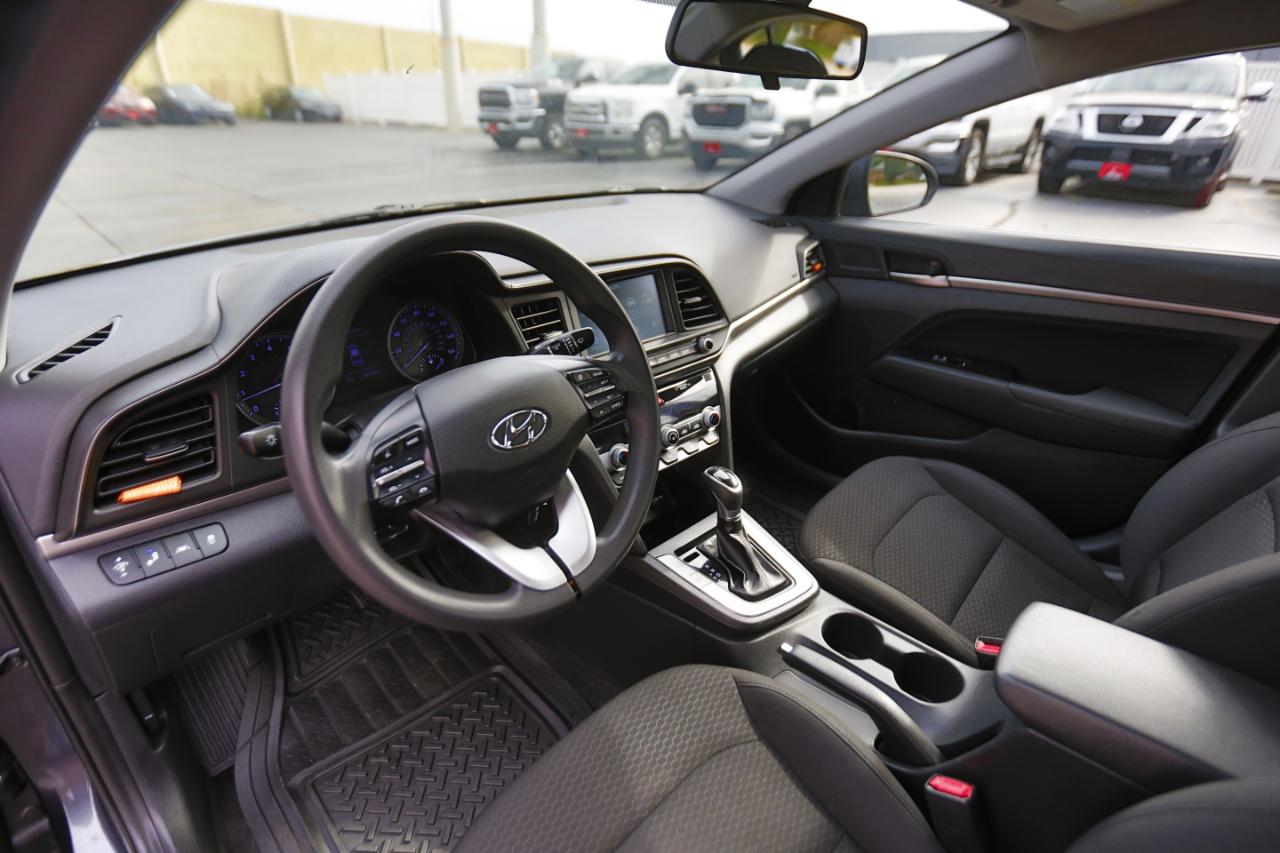 Hyundai Elantra SEL 2.0L Auto 2020