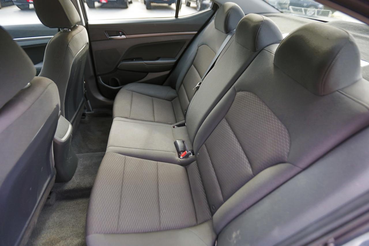 Hyundai Elantra SEL 2.0L Auto 2020