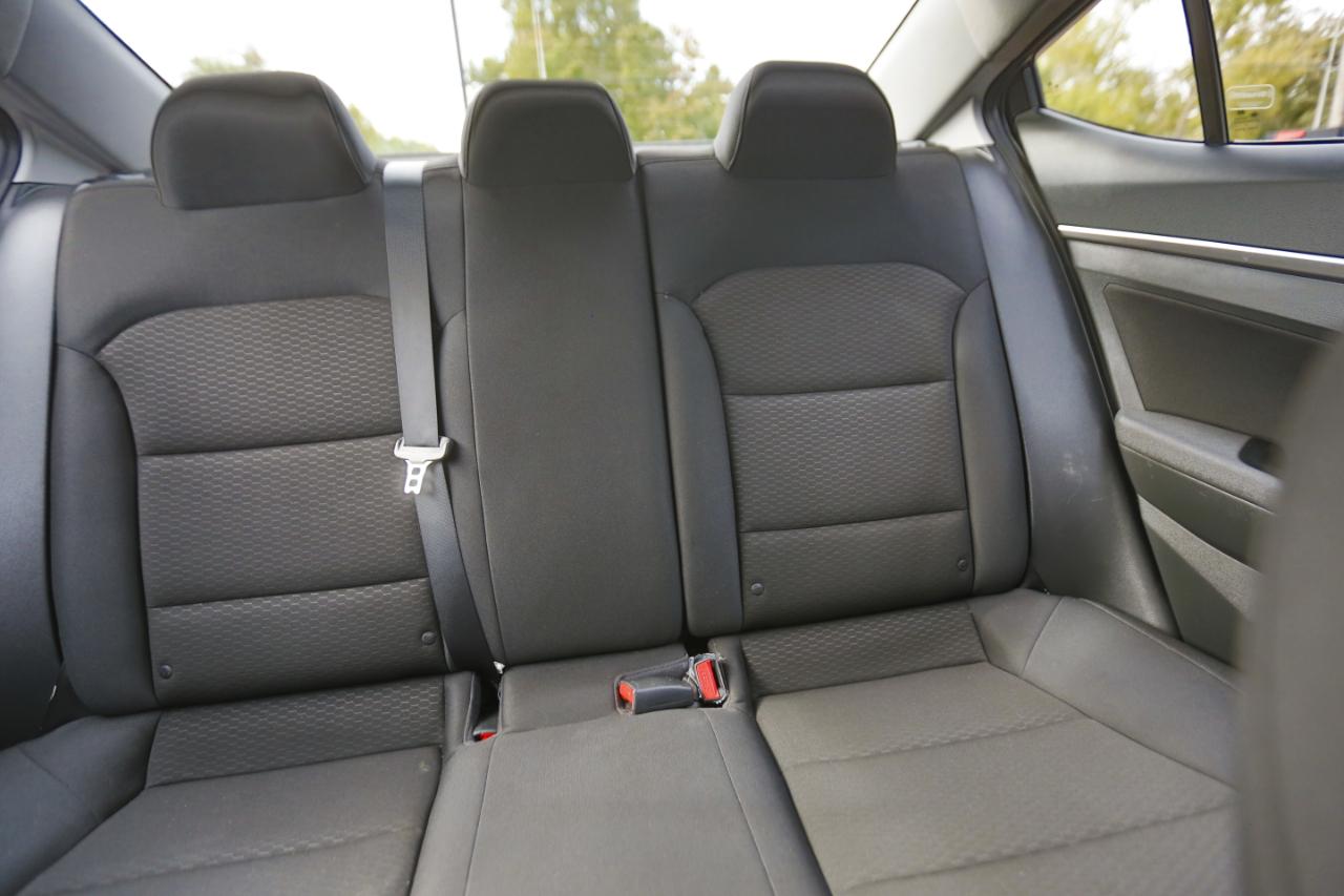 Hyundai Elantra SEL 2.0L Auto 2020