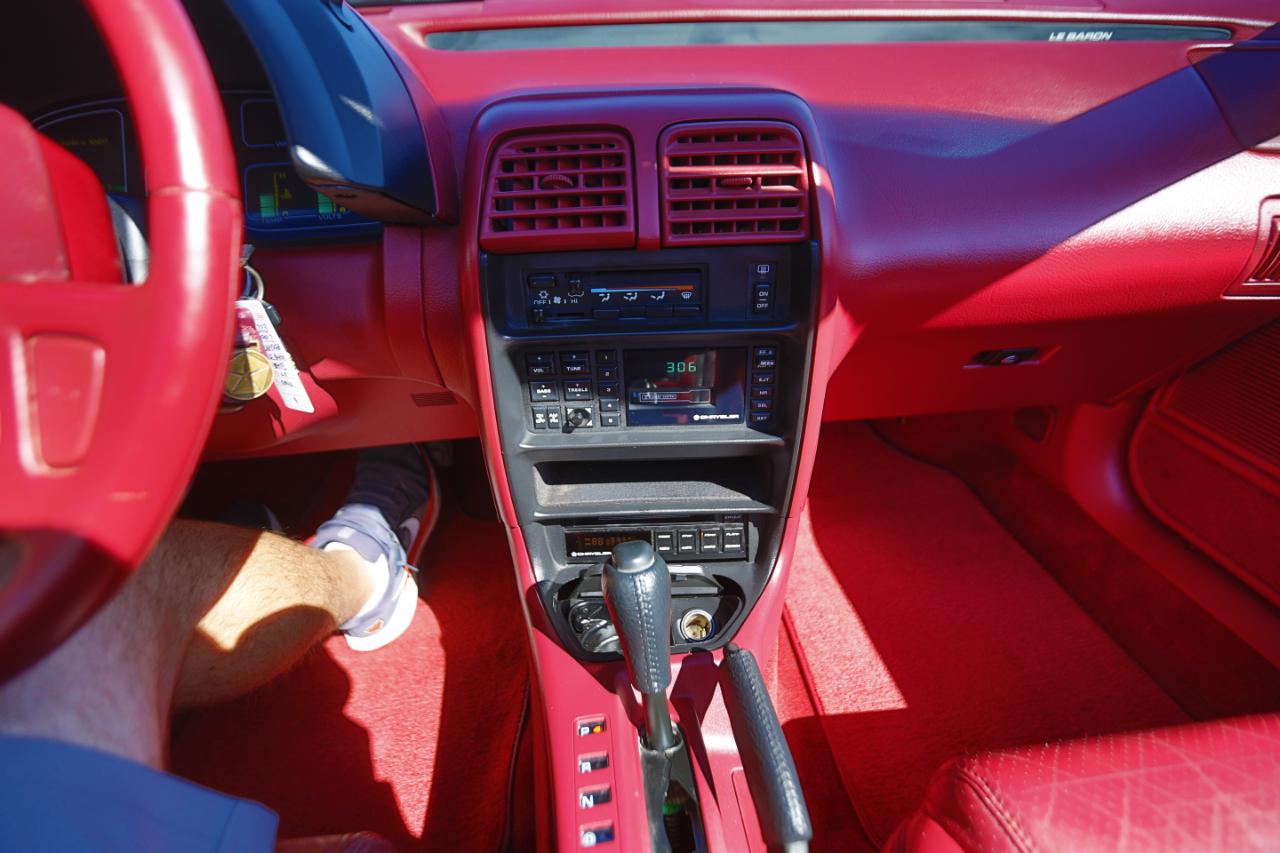 Chrysler LeBaron 2dr Convertible LX 1992