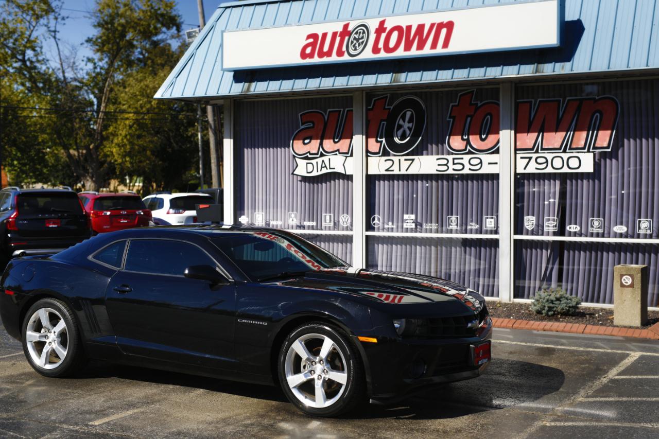 Chevrolet Camaro 2dr Cpe 2LS 2012