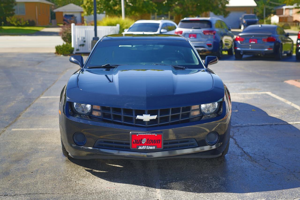 Chevrolet Camaro 2dr Cpe 2LS 2012