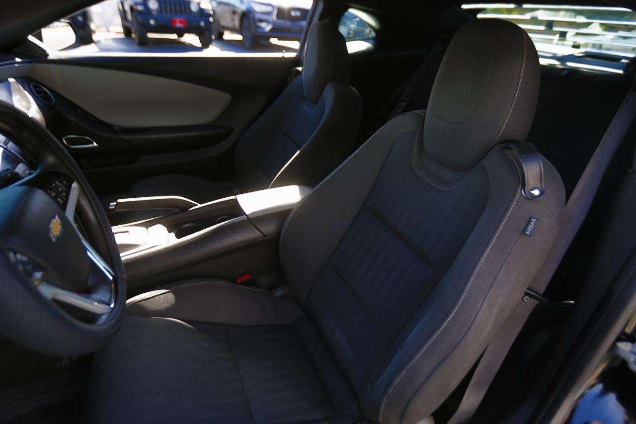 Chevrolet Camaro 2dr Cpe 2LS 2012
