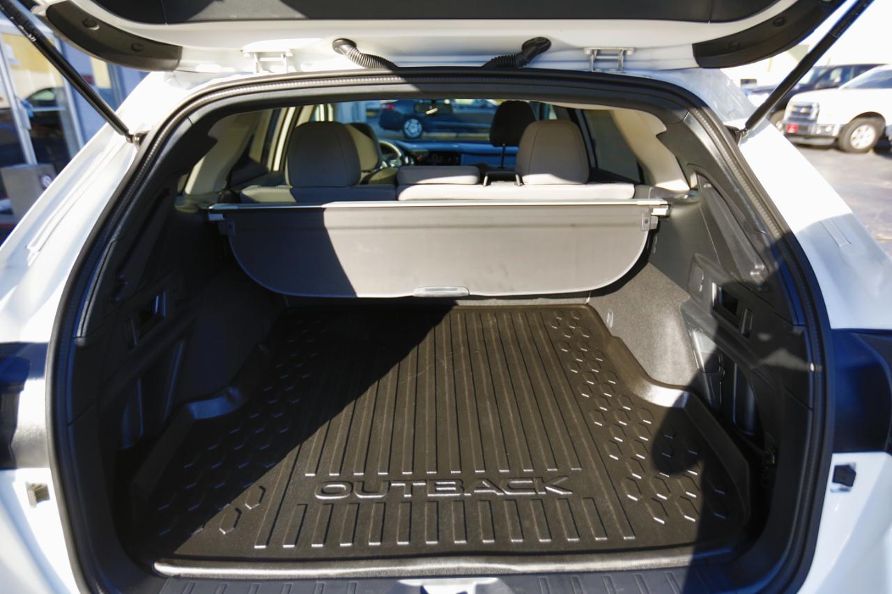 Subaru Outback Premium AWD 2025