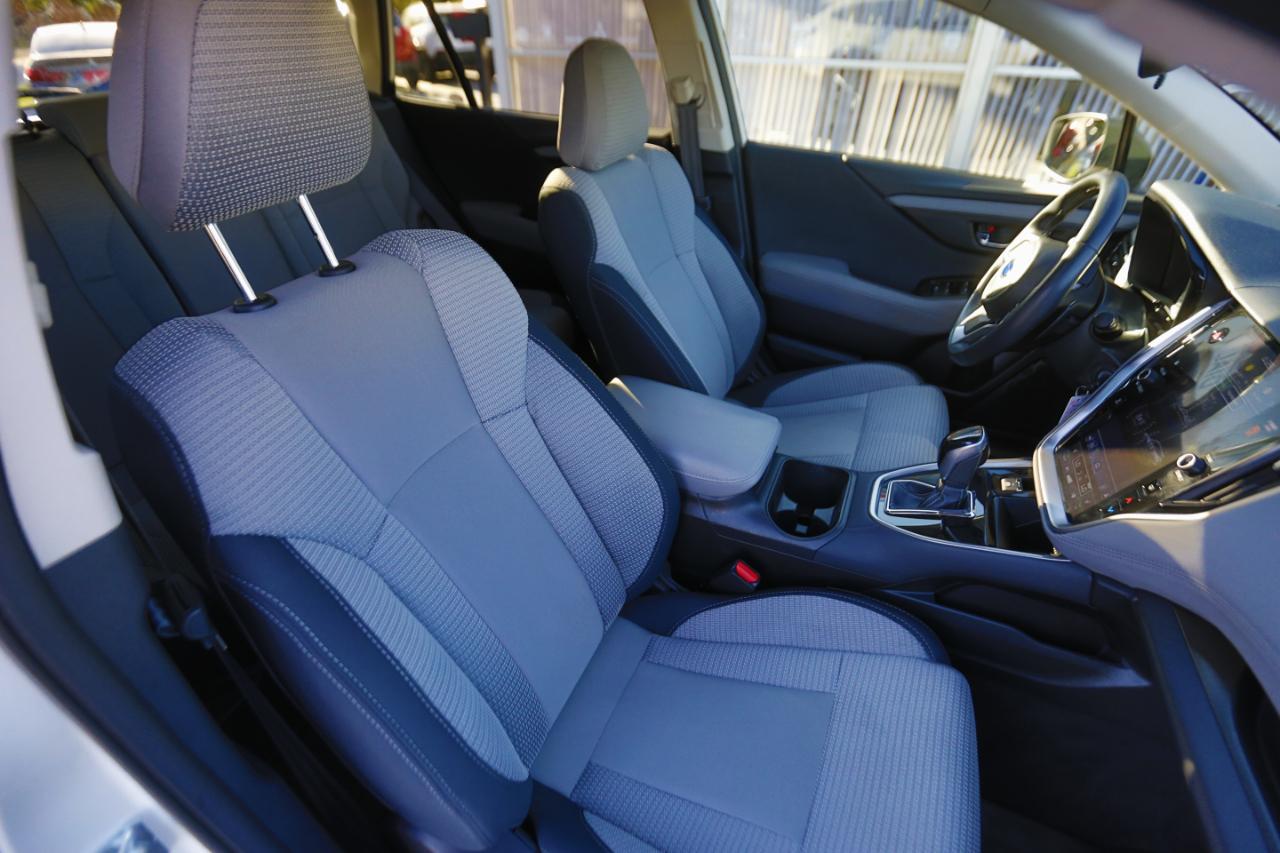 Subaru Outback Premium AWD 2025