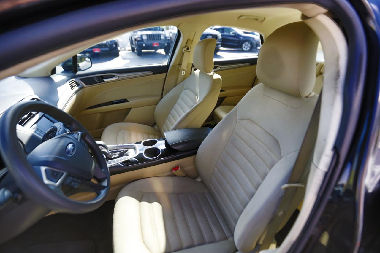 Ford Fusion 4dr Sdn SE FWD 2013