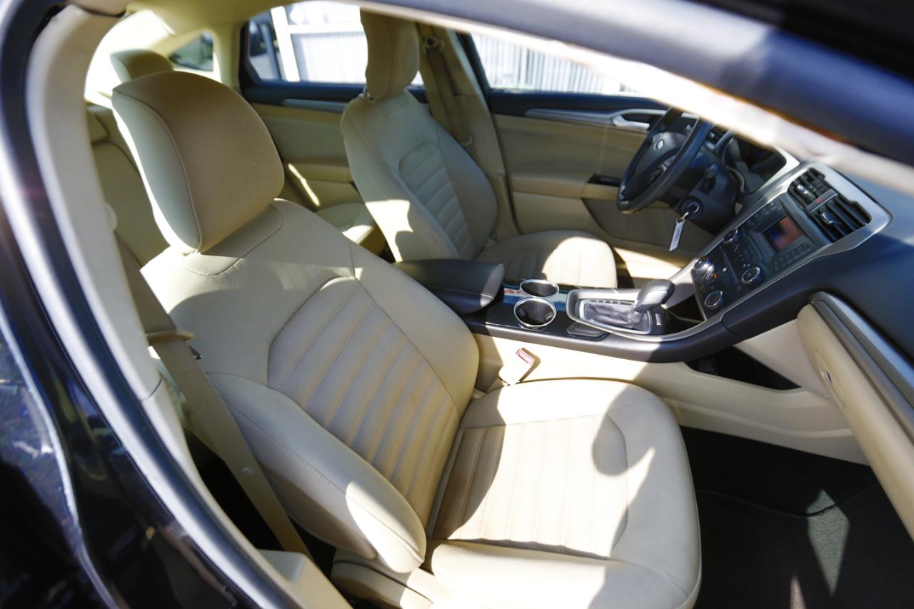 Ford Fusion 4dr Sdn SE FWD 2013
