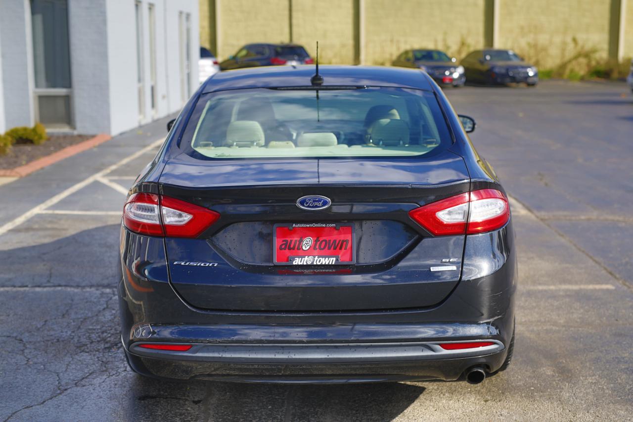 Ford Fusion 4dr Sdn SE FWD 2013