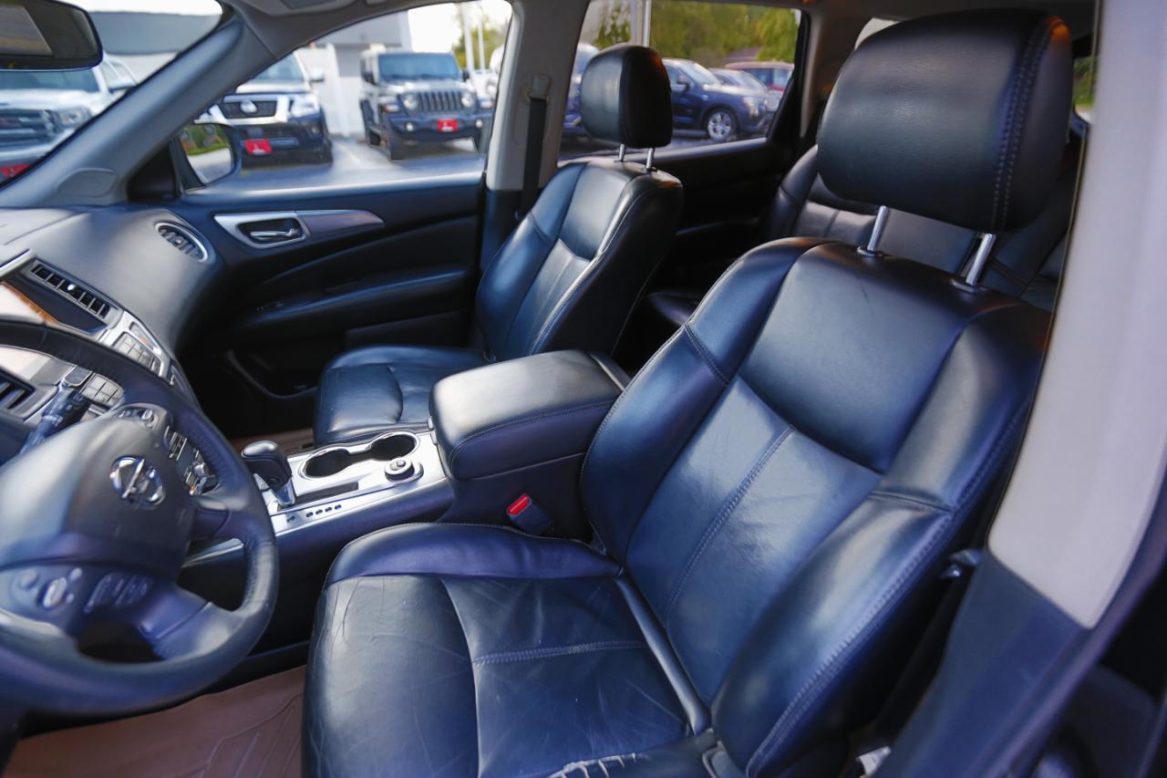 Nissan Pathfinder 4x4 SL 2018