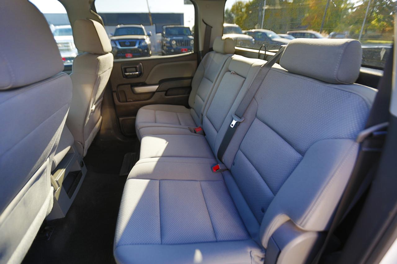 Chevrolet Silverado 1500 4WD Crew Cab 143.5" LT w/2LT 2018