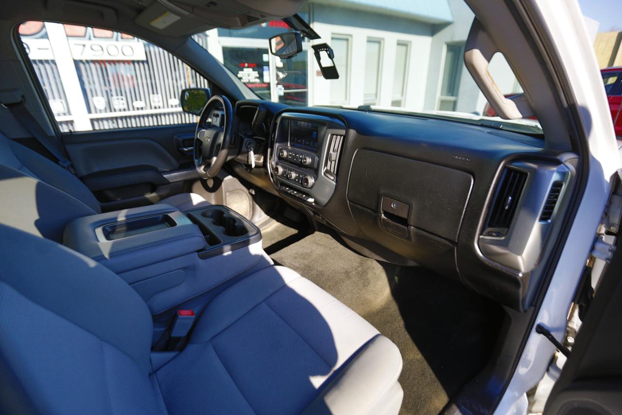 Chevrolet Silverado 1500 4WD Crew Cab 143.5" LT w/2LT 2018
