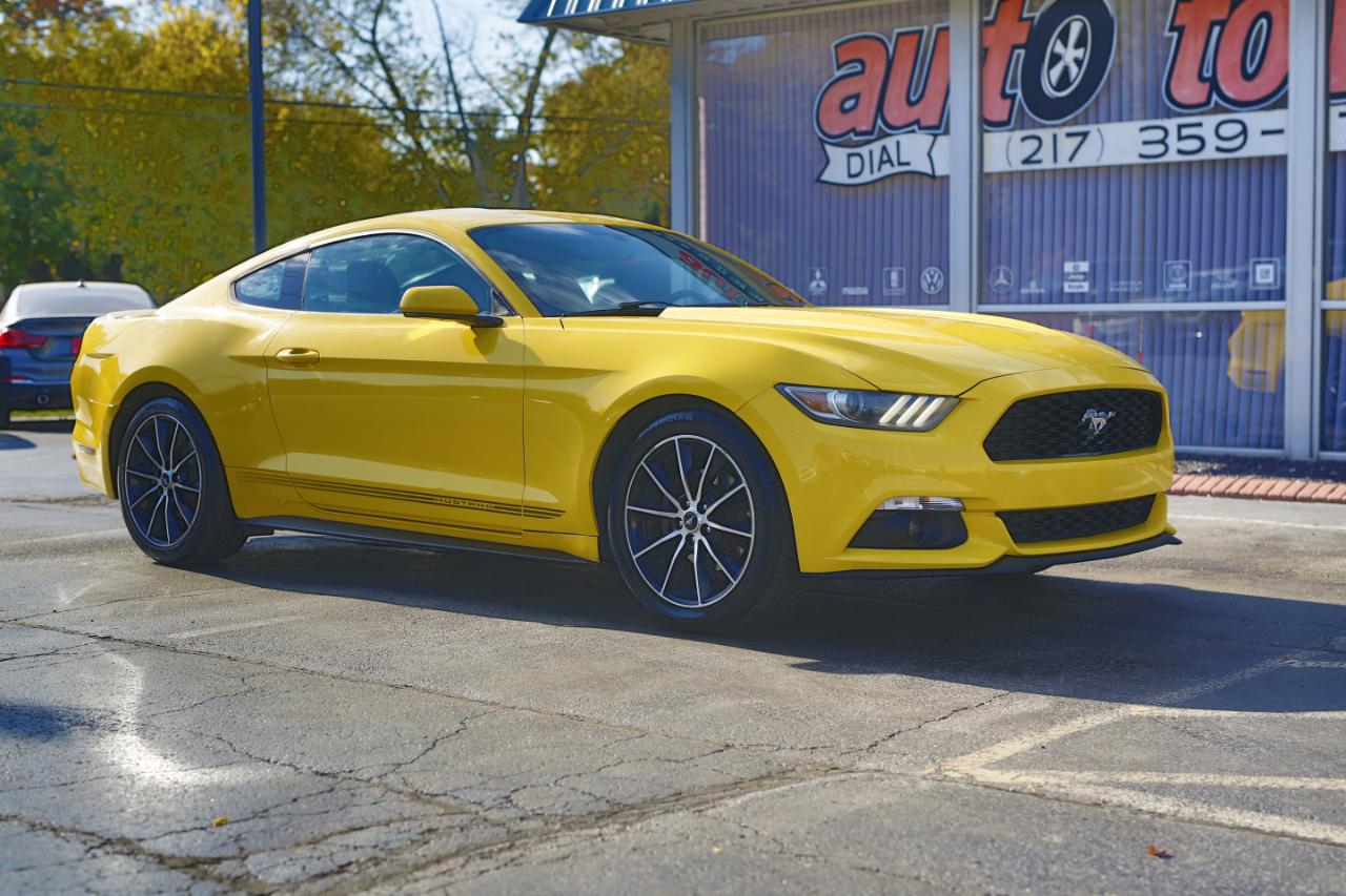 Ford Mustang 2dr Fastback EcoBoost 2015